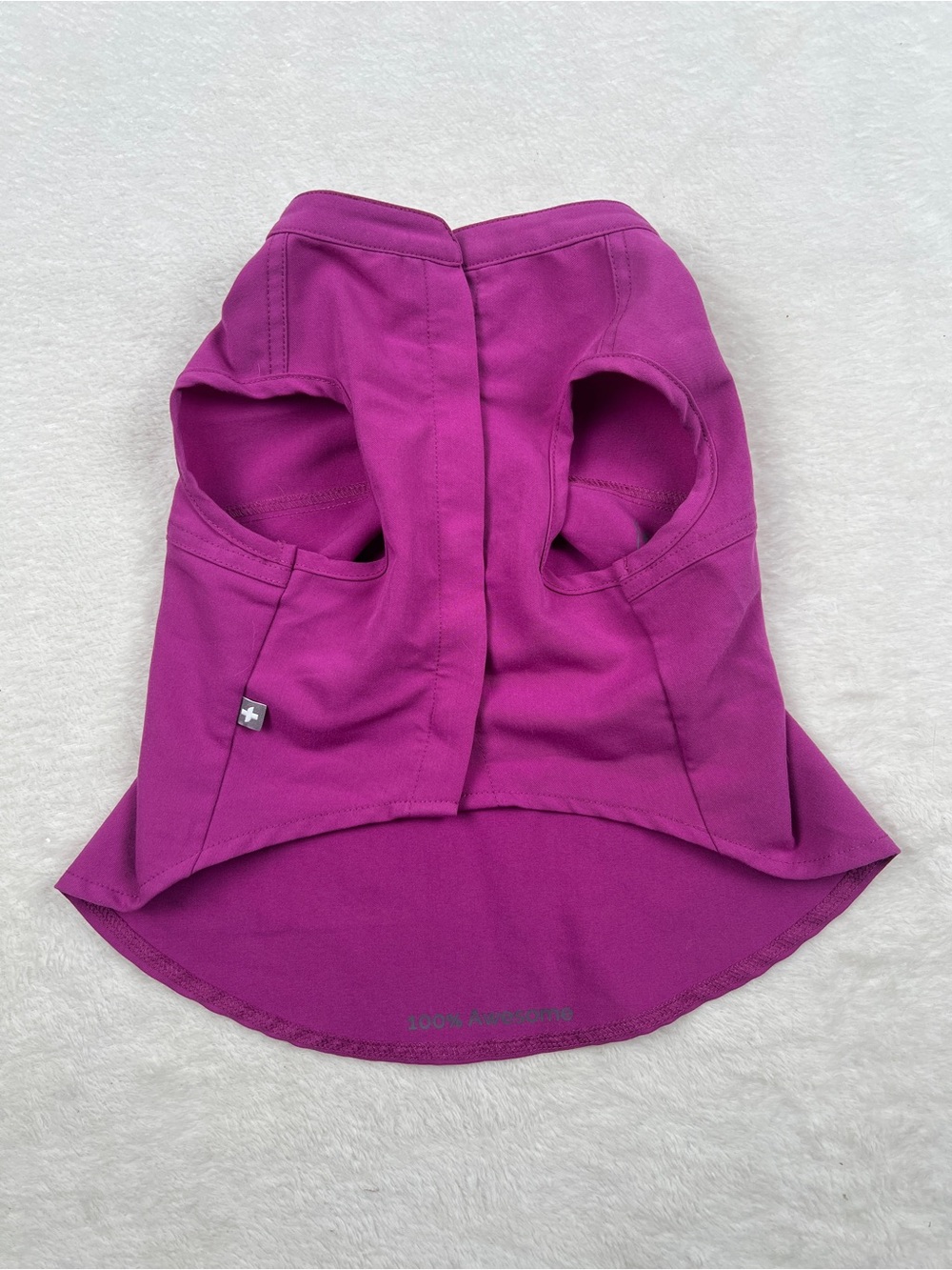 FIGS Ruffaela Canine Scrub Top Bright Fuchsia Dog Scrubs Size L NWOT